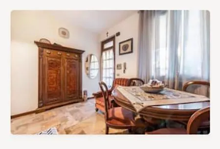 Bilocale Desenzano * Desenzano del Garda